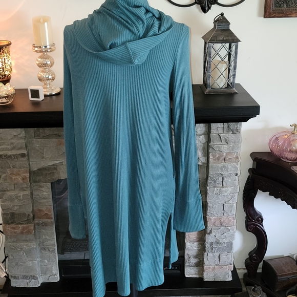 Athleta Harmony Pose Wrap Cardigan - Picture 3 of 12